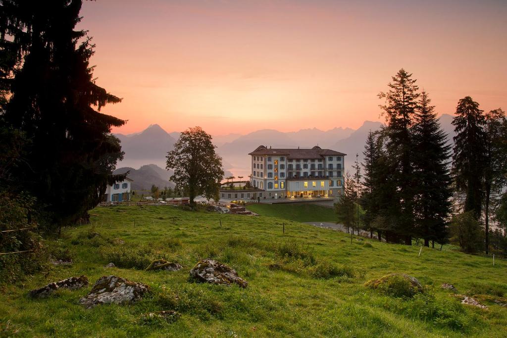 Duotone photograph of Hotel Villa Honegg in Ennetbürgen, Switzerland