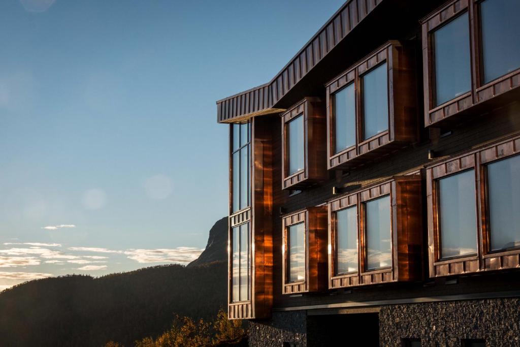 Duotone photograph of Skarsnuten Mountain Resort & Spa in Hemsedal, Norway